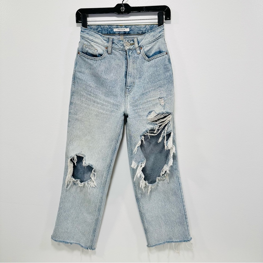 Pacsun jeans! 90s barrel style boyfriend, distressed, jeans size 24!
